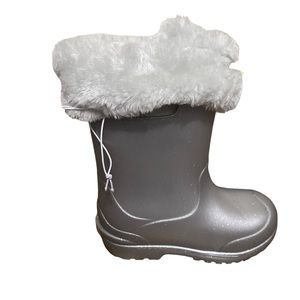 Cute baby girl winter boots